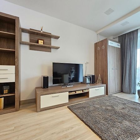 Central District Cuza 99 Apartment Букурещ Екстериор снимка