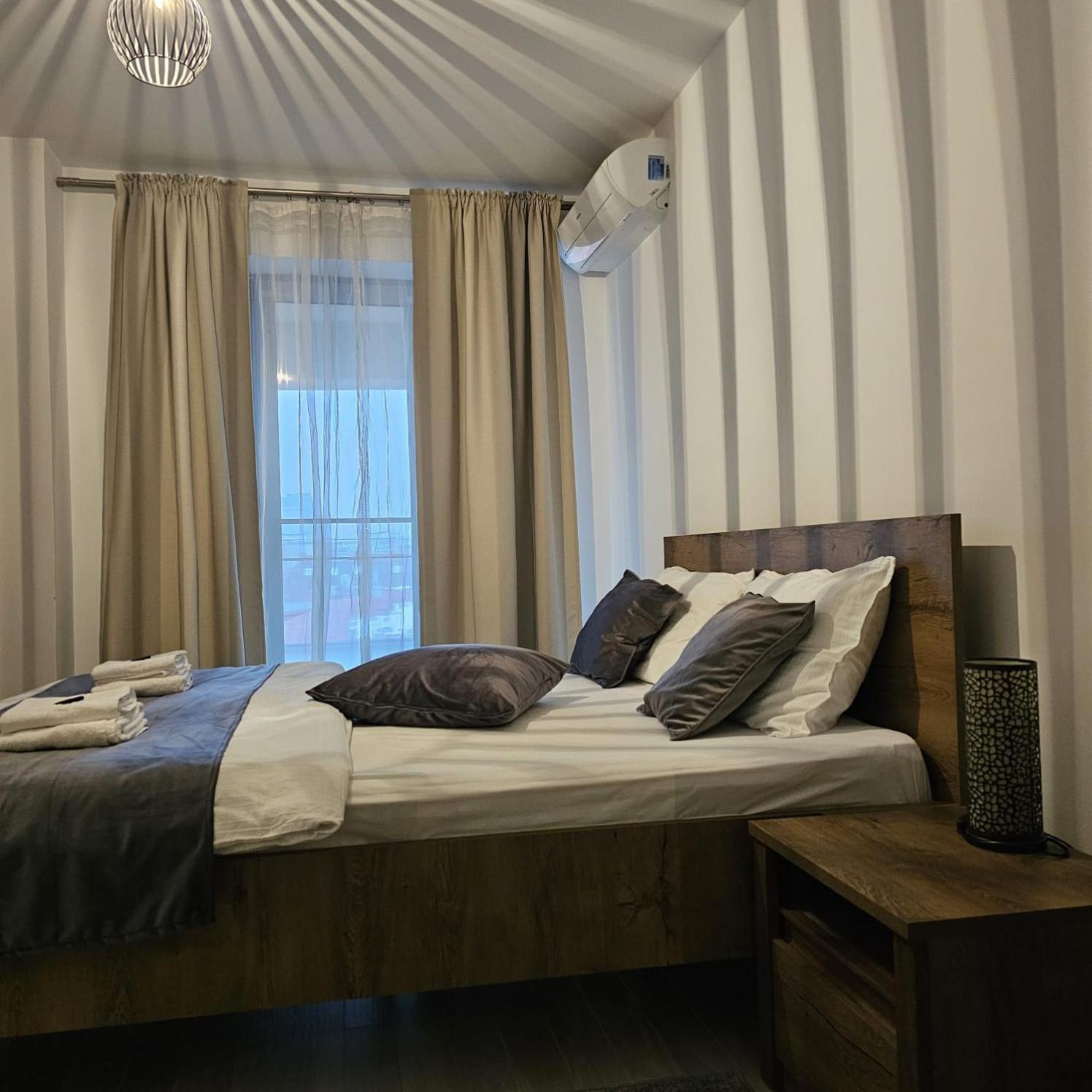 Central District Cuza 99 Apartment Букурещ Екстериор снимка