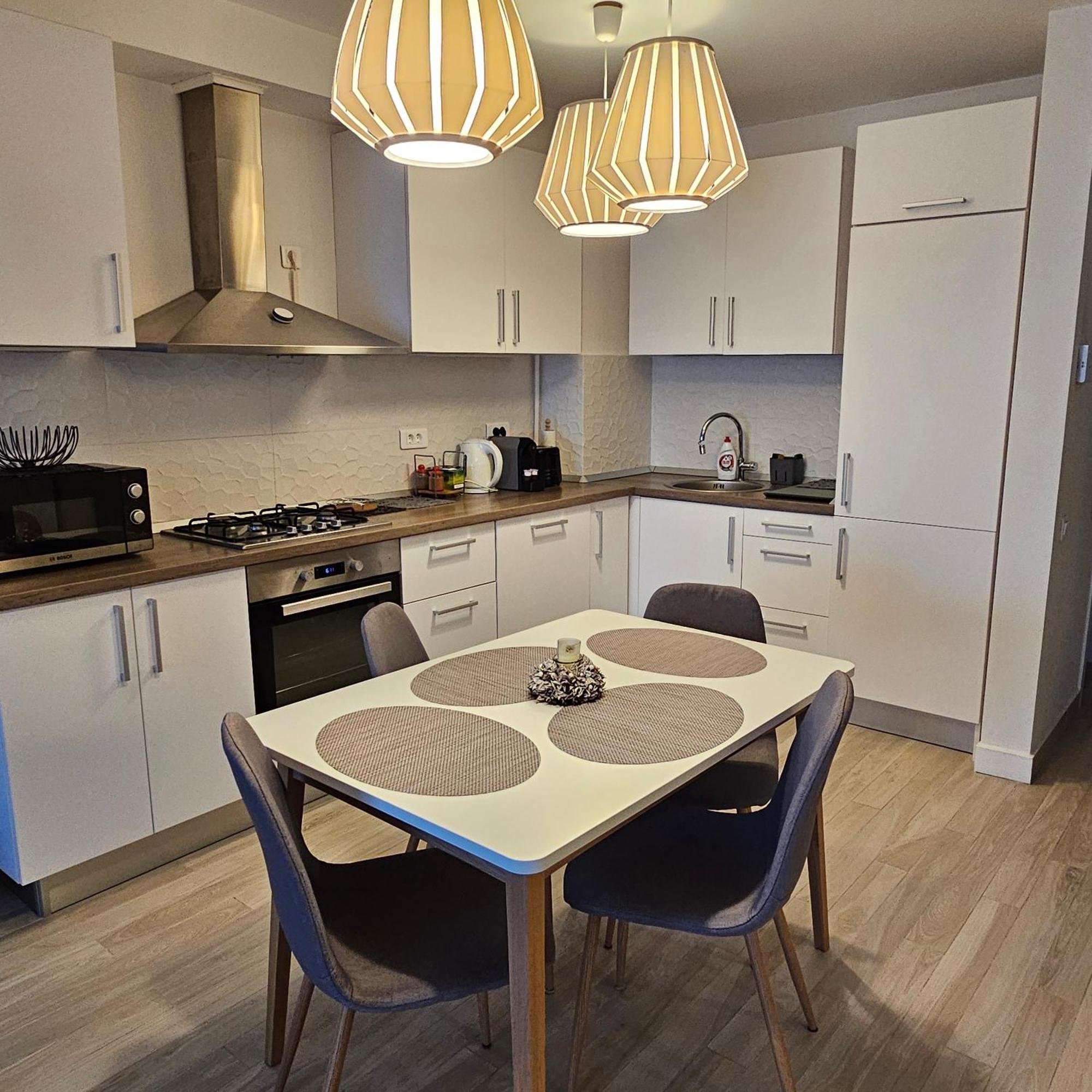 Central District Cuza 99 Apartment Букурещ Екстериор снимка
